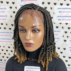 Peluca trenzada del frente del cordón de las trenzas de los rizos de la trenza de la caja rizada frontal del cordón 13x4 para las mujeres negras 1b/27 Ombre